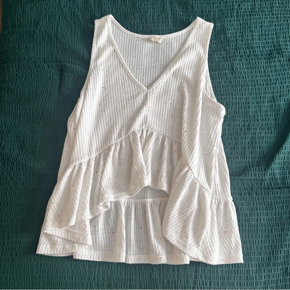 White Confetti Ruffle/Peplum High-low Tank - Picture 1 of 6